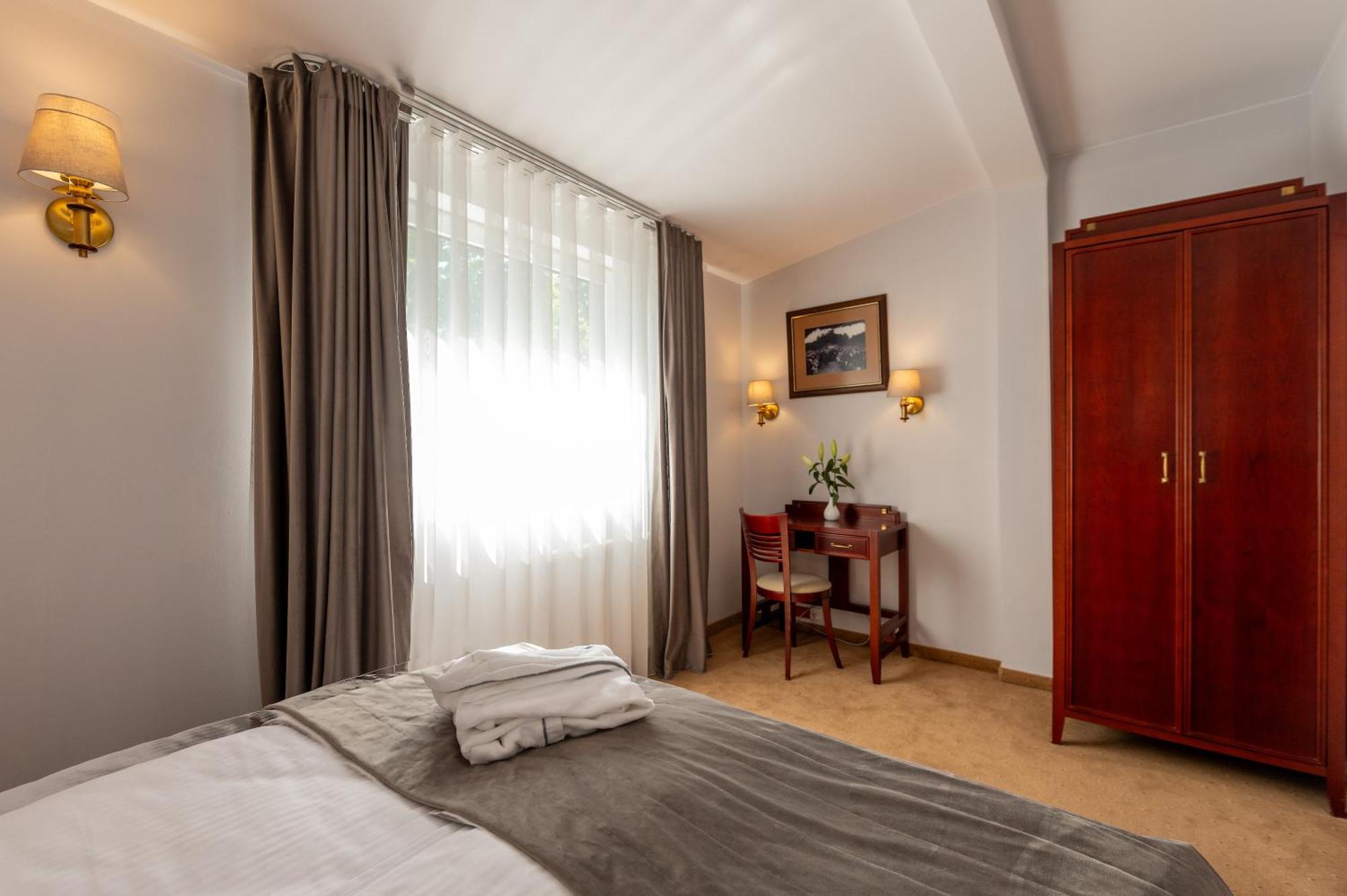 Hotel Moscicki สปาวา ภายนอก รูปภาพ